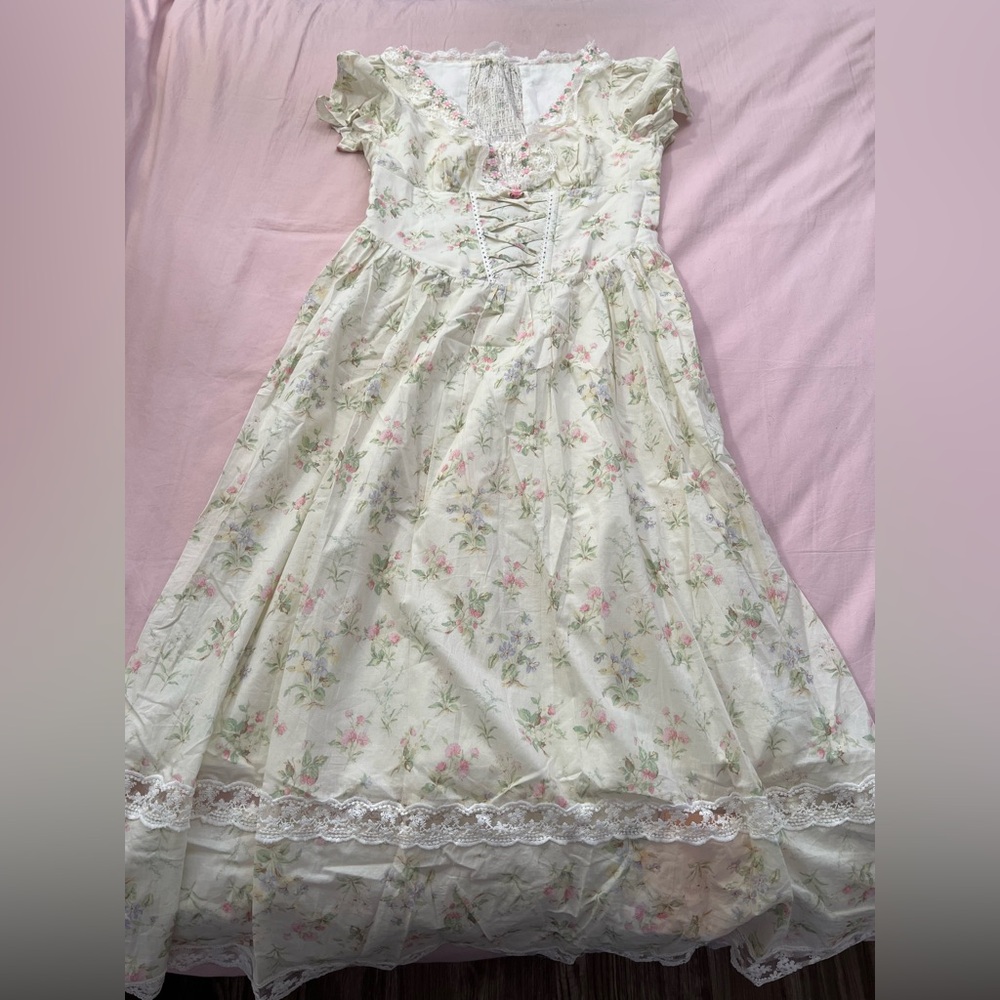 Lacemade Floral Maxi Dress with Lace Accents